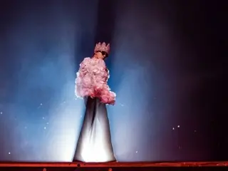 จี-ดราก้อน กล่าวถึงการเลื่อนคอนเสิร์ตที่โกยางในเดือนมีนาคมว่า "ผมรู้สึกเสียใจมากเนื่องจากภัยพิบัติทางธรรมชาติ"