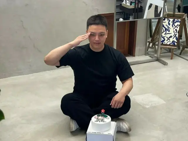 ยอ จิน กู เข้ากรมทหารเกณฑ์วันนี้ (15)... กล่าวคำอำลาเป็นเวลา 1 ปี 6 เดือน