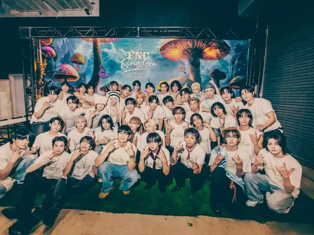 คอนเสิร์ต "KINGDOM" ครั้งที่ 10 ของ FNC ประสบความสำเร็จอย่างมาก โดยมีศิลปินชื่อดังมากมายเข้าร่วม เช่น FTISLAND, CNBLUE, จอง แฮอิน และอีกมากมาย