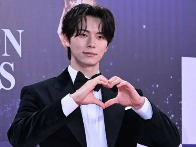 นักแสดงอี แชมิน ที่แจ้งเกิดอย่างมากจากซีรีส์เรื่อง "Tyrant Chef" ยกเลิกงานแฟนมีตติ้งที่ไต้หวันอย่างกะทันหัน หลังจากเพิ่งเสร็จสิ้นงานที่ฮ่องกง