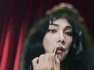 การแสดงละครเพลง "Sugar" ครั้งแรกของอี ฮงกี สมาชิกวง FTISLAND ประสบความสำเร็จอย่างมาก... เขาแสดงบทบาทชายแต่งหญิงได้อย่างสมบูรณ์แบบ