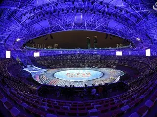 เกาหลีเหนือปรากฏตัวในเทศกาลกีฬานานาชาติเป็นครั้งแรกในรอบ 5 ปีที่หางโจวเอเชี่ยนเกมส์ แต่มีข้อโต้แย้งเรื่องการชักธงชาติ