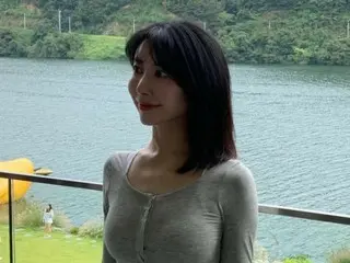 อายาเนะ ภรรยาของนักร้องลีจีฮุน ดูเซ็กซี่เมื่อเห็นสะดือของเธอระหว่างทริปครอบครัว