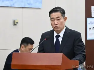 รัฐมนตรีกระทรวงกลาโหม ชิน วอน-จิ: ``ต้องใช้เวลาในการเสริมกำลังเครื่องยนต์สามขั้นของขีปนาวุธอวกาศที่เกาหลีเหนืออ้างสิทธิ์'' = เกาหลีใต้