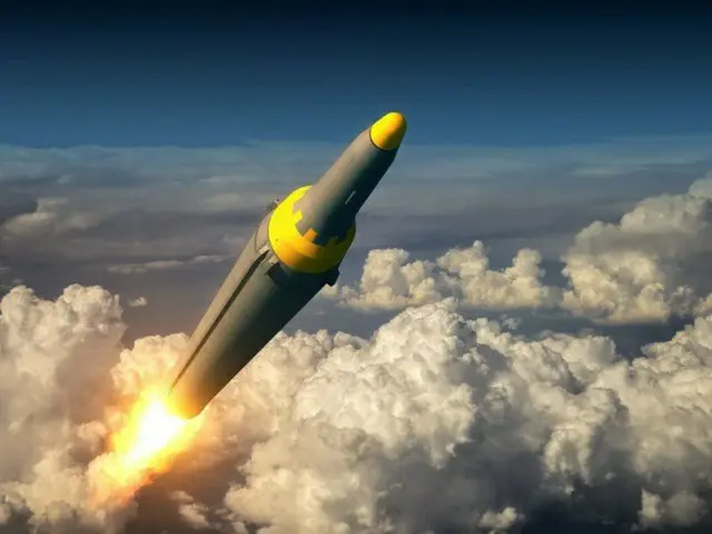 北朝鮮、中距離弾道ミサイル発射…新型IRBMと推定＝韓国