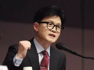 ประเมินเชิงบวกว่าเขาทำงานได้ดี ฮัน ดงฮุน ประธานคณะทำงานฉุกเฉินพลังประชาชน 53% ลี แจมยอง ตัวแทนพรรคประชาธิปัตย์ 38%... อดีตรัฐมนตรีกระทรวงยุติธรรม โช กุก ลงสมัครรับเลือกตั้งทั่วไป การเลือกตั้งไม่เหมาะสม 63% = ความคิดเห็นของประชาชนชาวเกาหลีใต้
 การสืบสวน