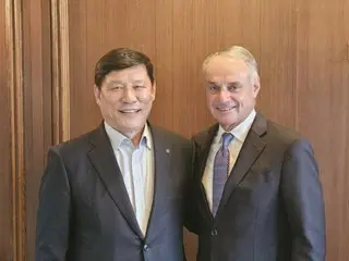 Heo Gu-young ประธาน KBO พบกับผู้บัญชาการ Manfred ก่อนวันเปิด MLB