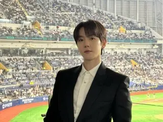 BAEK HYUN (EXO) ร้องเพลงชาติในเกมเปิดรายการ "MLB Seoul Series"... "เสียงที่น่าดึงดูด" ของเขาเต็ม Gocheok Dome