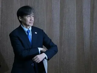 Cho Kuk หัวหน้าพรรคปฏิวัติปิตุภูมิ: ``ฉันหวังว่าประธานาธิบดี Yun Seok-yeo จะยอมรับการเจรจาที่ฉันเสนอ'' - เกาหลีใต้
