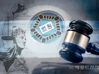 ผู้พิพากษาวิจารณ์คดีนี้ ``เลวร้ายที่สุด''... ผู้หญิงที่ขโมยเงิน 200 ล้านวอนจากแม่และลูกสาวที่เป็นเพื่อนร่วมชั้น = เกาหลีใต้