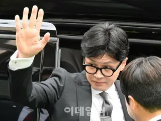 ฮัน ดงฮุน อดีตหัวหน้าคณะกรรมการรับมือเหตุฉุกเฉิน ครองอันดับหนึ่งในหมู่ผู้นำพรรคในแง่ของความนิยมในช่วงเวลาที่ประชาชนมีอำนาจ - รายงานของเกาหลีใต้