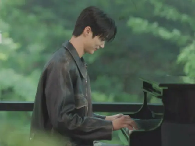 บยอนอูซอก นักแสดงจาก “Big break” เล่นเปียโนในรายการวาไรตี้ยอดนิยม... เผยเสน่ห์ที่ซ่อนอยู่ของเขา