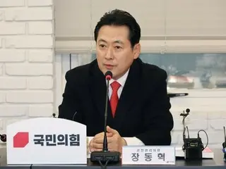 พลังประชาชน: ``ทั้งพรรคประชาธิปัตย์แต่พูดถึงภาคประชาสังคม...จริงๆแล้วพวกเขา ``อุทิศตนเพื่อการป้องกันกระสุน'''' = เกาหลีใต้