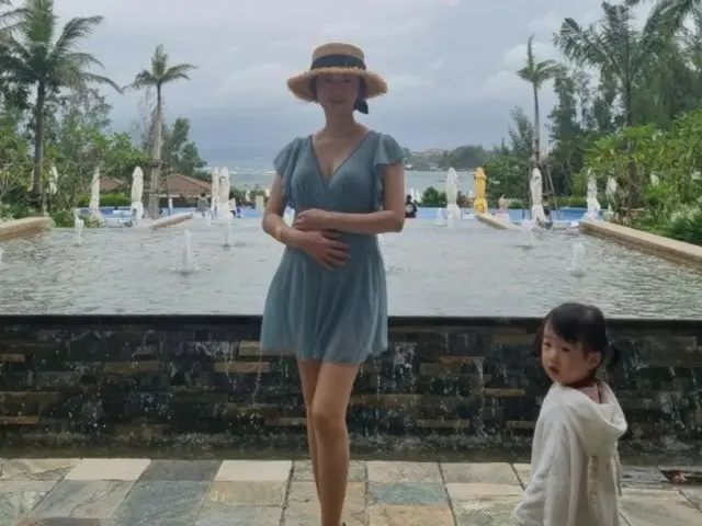 女優イ・ジョンヒョンが第二子妊娠の感想を伝えた。