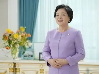 ภรรยาของคิม จองซุก ฟ้องแพ ฮยอนจิน ผู้บัญญัติกฎหมายระดับชาติที่ทรงอำนาจ ฐาน ``เผยแพร่ข้อเท็จจริงอันเป็นเท็จและสร้างความเสียหายต่อชื่อเสียงของเขาอย่างร้ายแรง'' = เกาหลีใต้