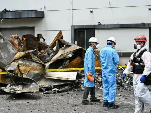 วัสดุอันตรายยังคงอยู่ที่โรงงานผลิตแบตเตอรี่ลิเธียม Aricel ซึ่งเป็นจุดเกิดเพลิงไหม้ร้ายแรง - เกาหลีใต้