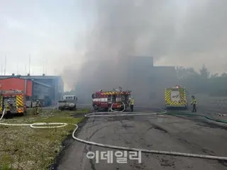 ไฟไหม้โรงงานหมึกใกล้โรงงานฮวาซอง อเซล อีกครั้ง ดับภายในเวลาประมาณ 1 ชั่วโมง = เกาหลีใต้