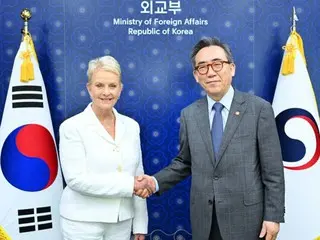 รัฐมนตรีต่างประเทศเกาหลีใต้ ``เพิ่มทรัพยากรทางการเงินให้กับ WFP มากกว่าสี่เท่า''...``ระดับความช่วยเหลือข้าวเพิ่มขึ้นสองเท่า''