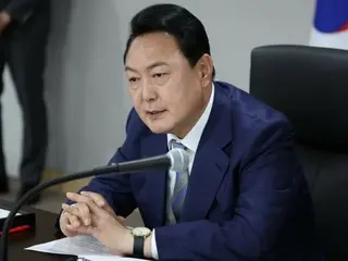 พรรคประชาธิปัตย์แห่งเกาหลี: ``การตรวจสอบทางจดหมายจาก 139 คน รวมถึงผู้สมัครตัวแทน ลี แจ-มยอง...ประธานาธิบดี ยุน ซอก-ยอล ควรชี้แจงความคิดของเขา'' - เกาหลีใต้