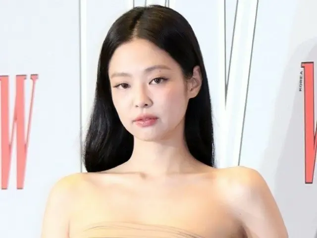 「BLACKPINK」JENNIE、米インタビューで室内喫煙騒動に言及