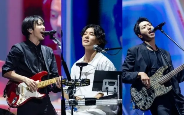 10月カムバック「CNBLUE」、単独コンサート盛況