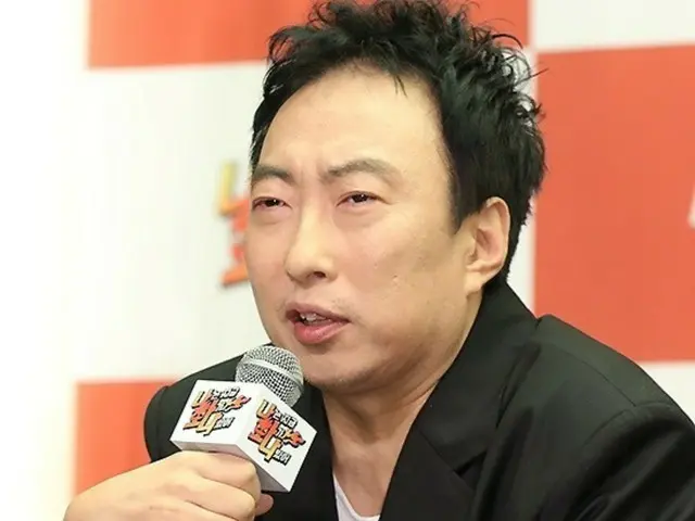 Park Myung-soo: "เราควรปรบมืออย่างอบอุ่นให้กับไอดอล K-pop... พวกเขาจะเพิ่มศักดิ์ศรีของประเทศ"