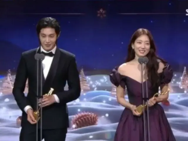 Kim Jae Young ชนะรางวัล ``Best Couple Award'' ร่วมกับ Park Sin Hye... ``ผู้ชายของ Park Sin Hye คือความฝันของฉัน''