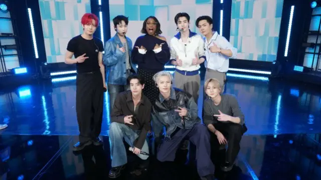 ”K‐POPで一番ホットな” 「ENHYPEN」、米国「ジェニファー・ハドソンショー」に出演…鮮やかなライブステージを披露