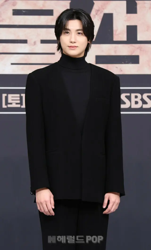 パク・ヒョンシク、４月俳優ブランド評判1位