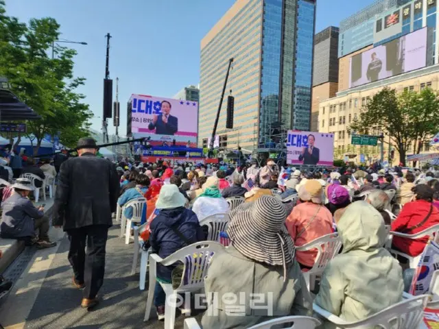 各地で前大統領支持集会… チョン・グァンフン「2年以内に統一されれば尹戻る」＝韓国
