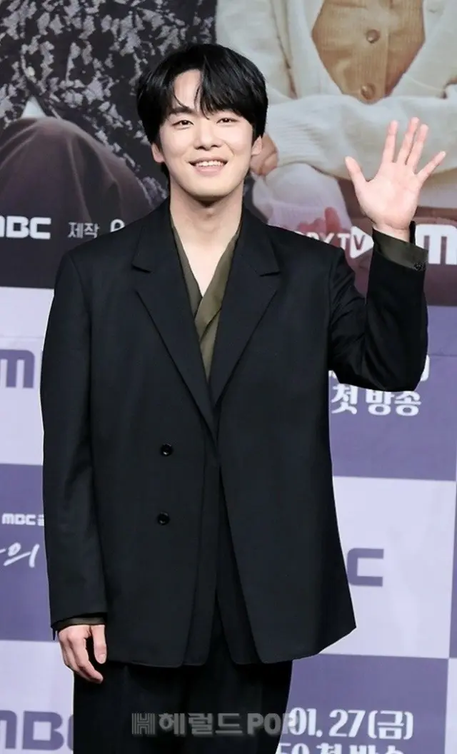 【公式】俳優キム・ジョンヒョン、新生マネージメント会社シソンと専属契約…女優シン・ヘソン＆チャ・チョンファと“同じ釜の飯”