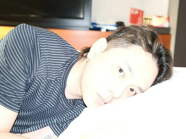 ฮยอนอา (อดีตสมาชิกวง 4Minute) ไม่สามารถหยุดรักสามีของเธอ ยงจุนฮยอง (อดีตสมาชิกวง HIGHLIGHT) ได้... เธอโพสต์ภาพเดี่ยวบนโซเชียลมีเดีย