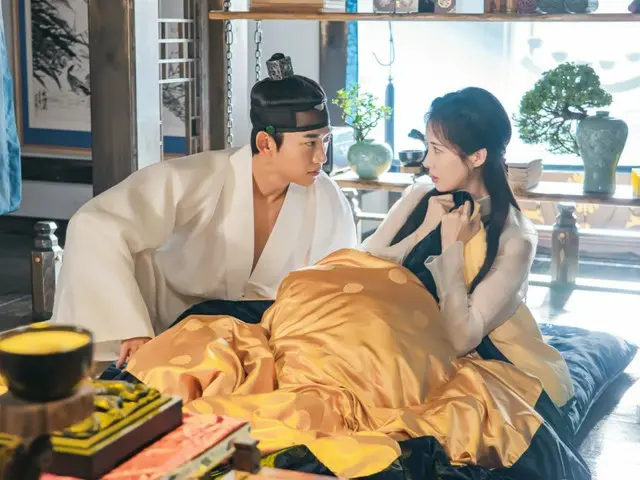 ทาคยอน (2PM) และซอฮยอน (Girls' Generation) มีค่ำคืนแต่งงานอันแสนพิเศษใน "I Stole the Lead Role's First Experience"... เรื่องราวความรักสุดลึกลับที่อิงจากนวนิยาย