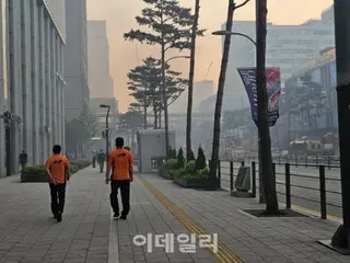 ไฟไหม้กรุงโซลทำปวดตา...ชาวบ้าน-นักท่องเที่ยว “วิ่งวุ่น” เหตุควันพิษ