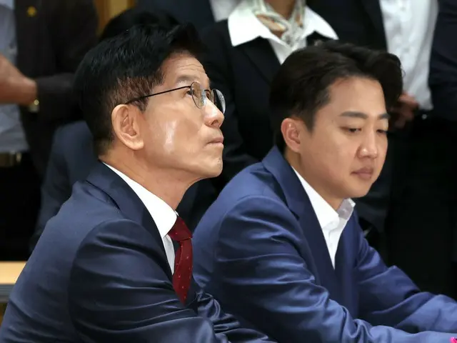 การรวมชาติของ “คิม มุนซู/อี จุนซอก” แทบจะ “หายไป” = การเลือกตั้งประธานาธิบดีเกาหลีใต้