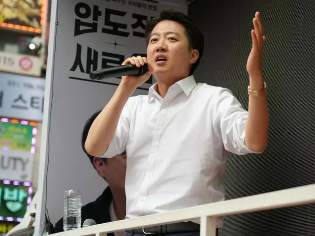 ผู้สมัคร อี จุนซอก: “อี แจมยอง กำลังพยายามที่จะเป็น ‘กษัตริย์’”... “จุดเริ่มต้นของการปกครองแบบเผด็จการ” = เกาหลีใต้