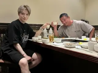 เจ-จุน พบกับ โยชิฮิโระ อากิยามะ... “ถ้าคุณจะเดินทางเมื่ออายุ 70 อย่าลืมดูแลสุขภาพให้ดี”