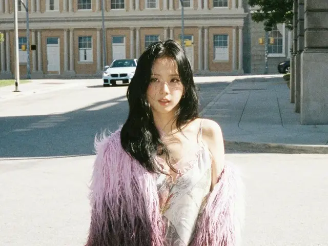 จีซู BLACKPINK ในชุดมินิเดรสสุดน่าหลงใหล... "เจอกันเร็วๆ นี้!"