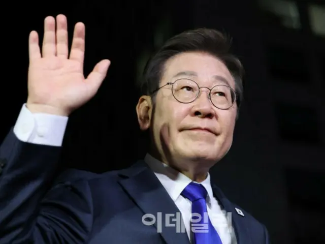 夏休み始まる李大統領…ゴルフを練習しながら米韓首脳会談を準備＝韓国