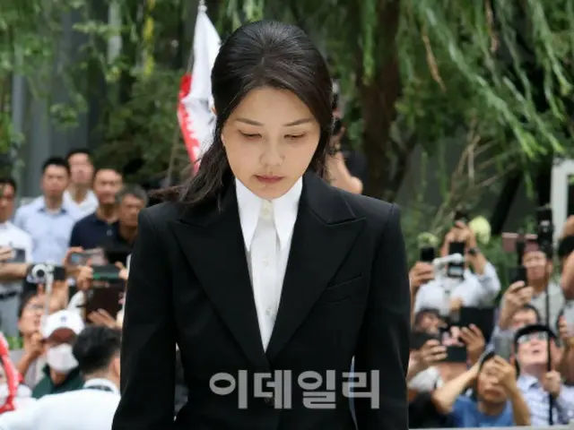 金建希氏に「高級腕時計」贈った事業家…「夫人はブランド品は嫌いだったが…」=韓国