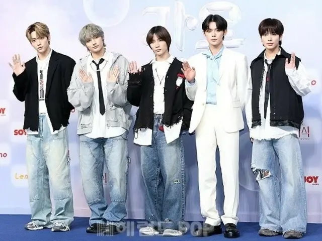 【公式】「TOMORROW X TOGETHER(TXT)」、BIGHIT MUSICと全員再契約…「もっと長く遠くに行こうという約束を守るため」MOAに直接思い届ける