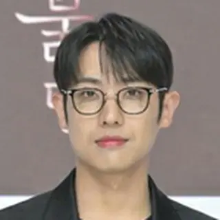 Lee Jun（EX MBLAQ）