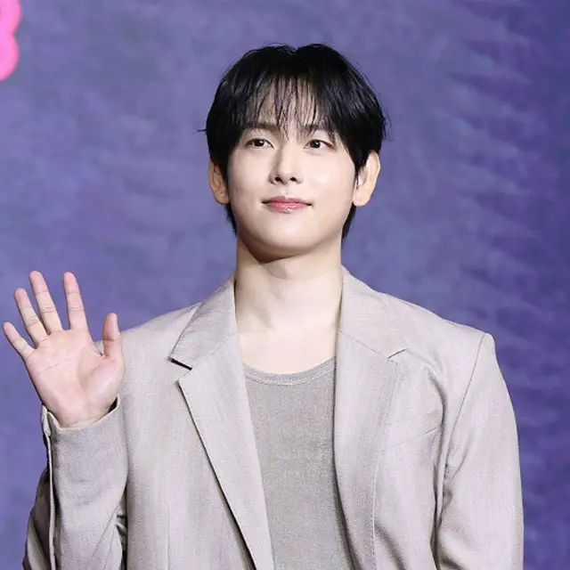 Yim Siwan（ヒョンス）