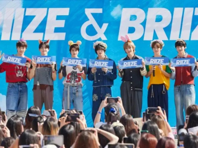 ผู้คนประมาณ 1,200 คนแห่กันไปงานมินิแฟนมีตติ้งของวงน้องใหม่จาก SM Entertainment "RIIZE"... "ฉันรู้สึกประหลาดใจจริงๆ มันทำให้ฉันเข้มแข็ง"