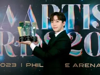 ``2PM'' จุนโฮคว้า 3 รางวัลจากงาน ``2023 AAA''... ``นักแสดงแห่งปี'' ``รางวัลเทรนด์ร้อนแรง'' และ ``รางวัลยอดนิยม''