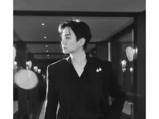 “2PM” จุนโฮเผยเสน่ห์สุดชิคในชุดสูทสีดำ...ภาพลักษณ์ของขุนนางที่คุณอดชื่นชมไม่ได้