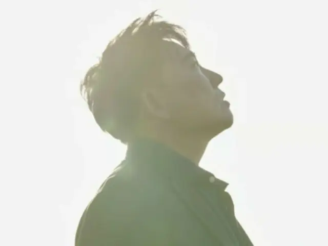 RUI (อีซึงชอล) กลับมาพร้อมเพลงใหม่ในรอบ 3 ปี... MV ทีเซอร์ "Rain Falls" เปิดตัวแล้ว