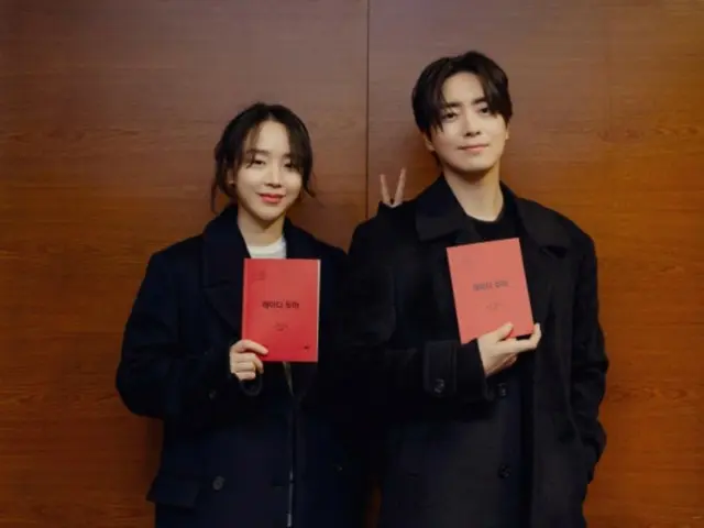 นักแสดงหญิงชินฮเยซองและนักแสดงอีจุนฮยอกแสดงใน "Lady Dua" ทาง Netflix...การกลับมาพบกันอีกครั้งในรอบ 8 ปีนับตั้งแต่ "Secret Forest"