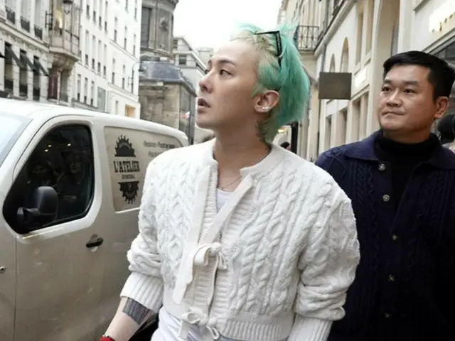 “BIGBANG” G-DRAGON เผยชีวิตประจำวันของเขาในปารีสหลังจากแปลงร่างเป็นผมมิ้นต์