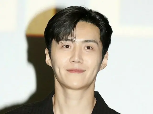 นักแสดง คิมซอนโฮ บริจาคเงิน 50 ล้านวอน ให้กับ “เยาวชนเตรียมรับอิสรภาพ” ในวันเกิดของเขา